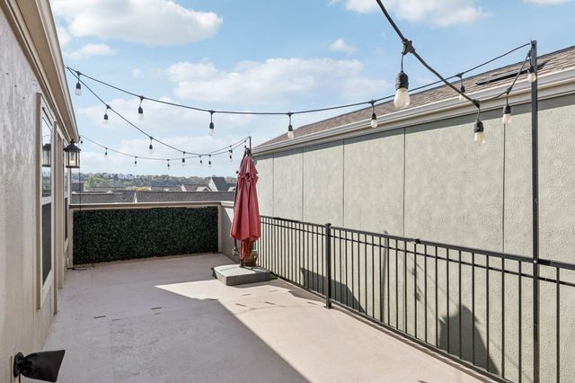 1077 Tea Olive Lane, Dallas, TX 75212