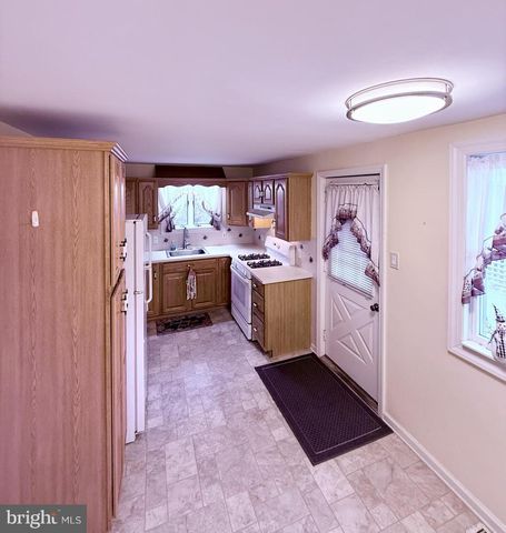 106 BONNET LN, Hatboro, PA 19040