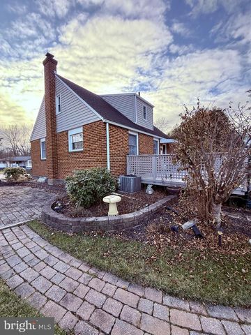 106 BONNET LN, Hatboro, PA 19040
