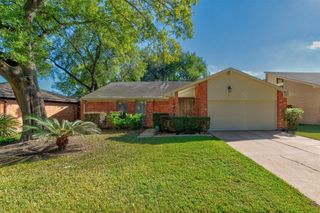 15802 Mill Point Drive, Houston, TX 77059