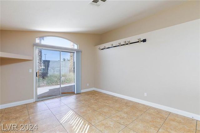 1954 Glistening Sands Drive, Las Vegas, NV 89119