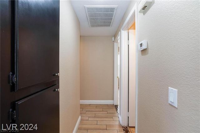 1954 Glistening Sands Drive, Las Vegas, NV 89119