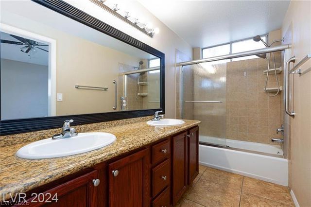 1954 Glistening Sands Drive, Las Vegas, NV 89119