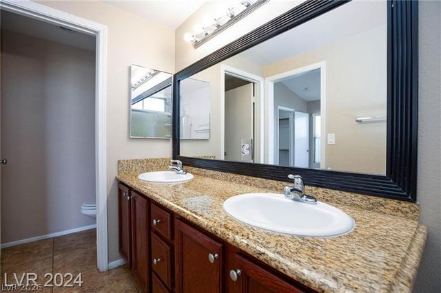 1954 Glistening Sands Drive, Las Vegas, NV 89119