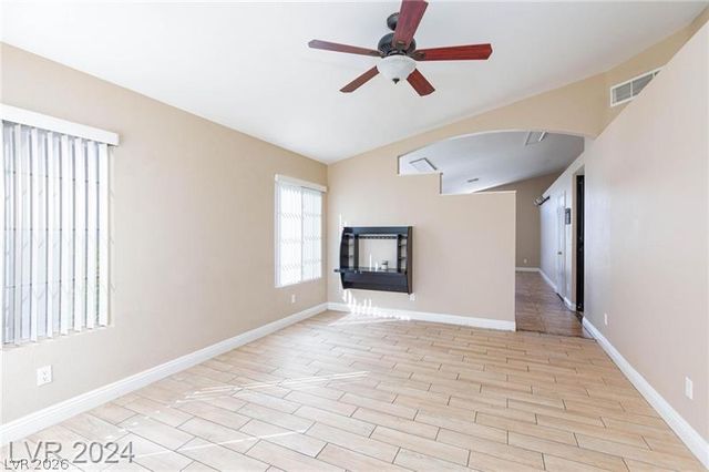 1954 Glistening Sands Drive, Las Vegas, NV 89119