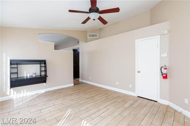 1954 Glistening Sands Drive, Las Vegas, NV 89119