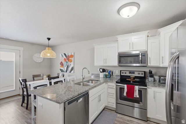 248 W 1950 N, Harrisville, UT 84414