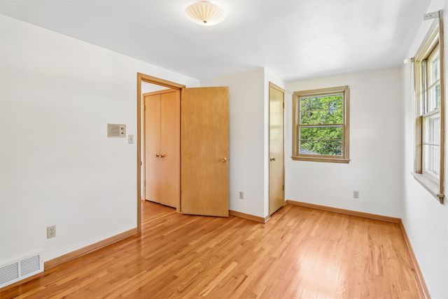 800 Maish Avenue, Des Moines, IA 50315