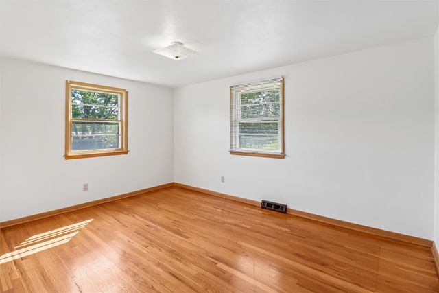 800 Maish Avenue, Des Moines, IA 50315