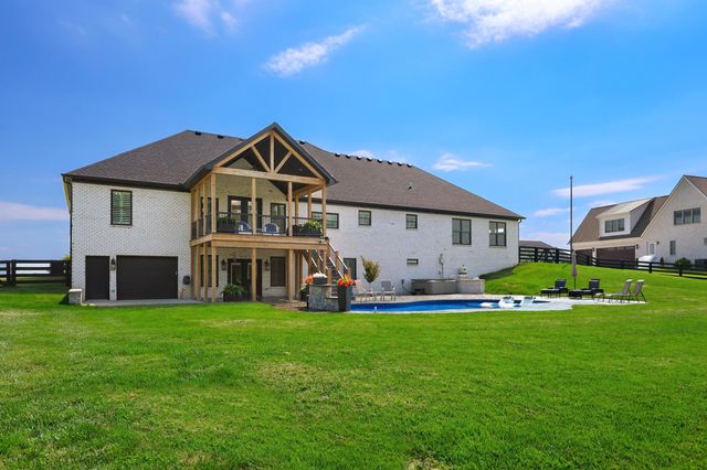 207 Grandview Trail, Wilmore, KY 40390