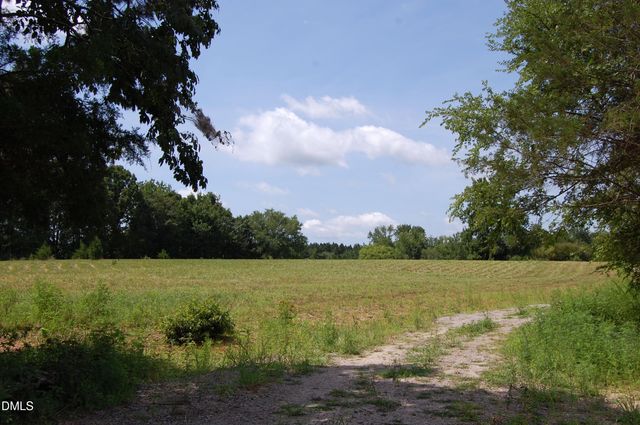 001 Keeton Road, Bullock, NC 27507