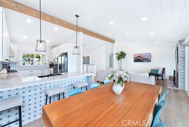 303 Esperanza, Newport Beach, CA 92660