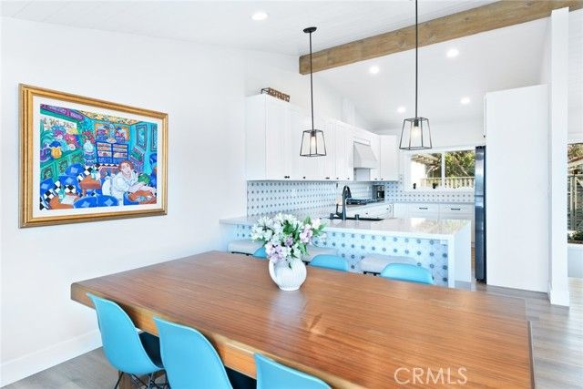 303 Esperanza, Newport Beach, CA 92660