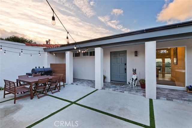 303 Esperanza, Newport Beach, CA 92660