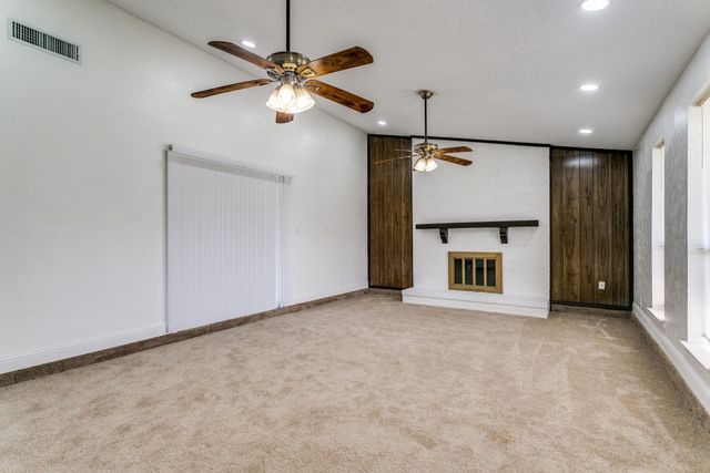 3203 E Park Boulevard, Plano, TX 75074