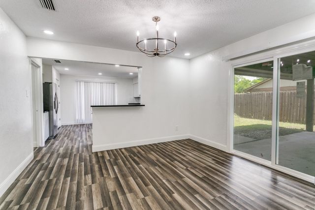 3203 E Park Boulevard, Plano, TX 75074