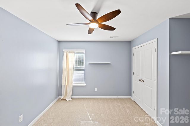 5904 Ellimar Field Lane, Charlotte, NC 28215