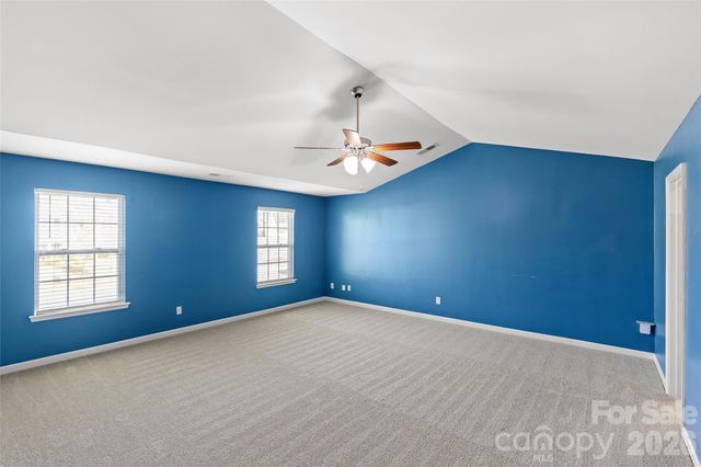 5904 Ellimar Field Lane, Charlotte, NC 28215