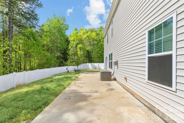 5904 Ellimar Field Lane, Charlotte, NC 28215