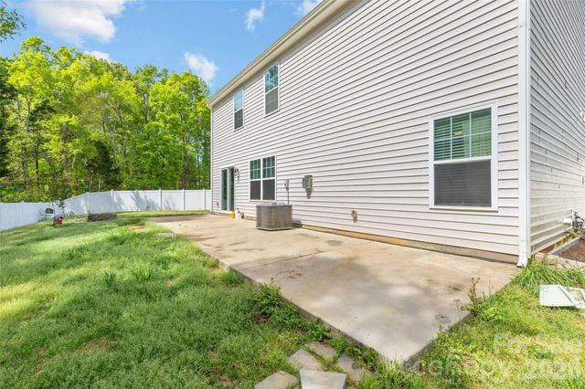 5904 Ellimar Field Lane, Charlotte, NC 28215