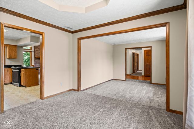 606 Bakeway Circle, Indianapolis, IN 46231