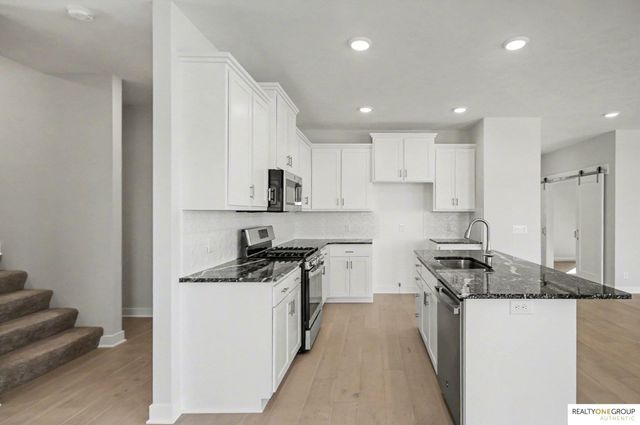 2708 N 191st Avenue, Elkhorn, NE 68022