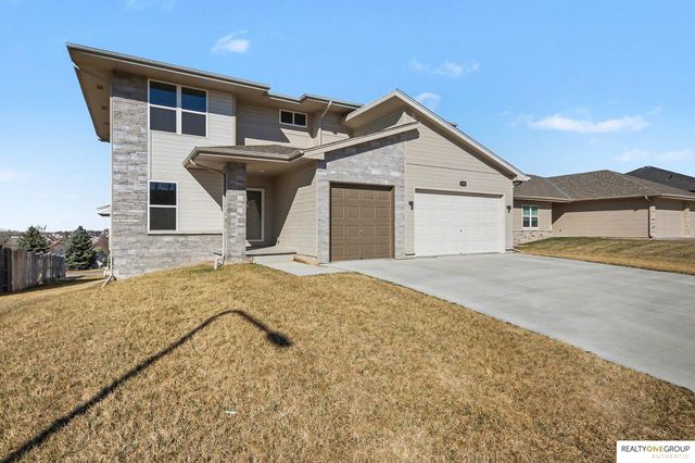 2708 N 191st Avenue, Elkhorn, NE 68022
