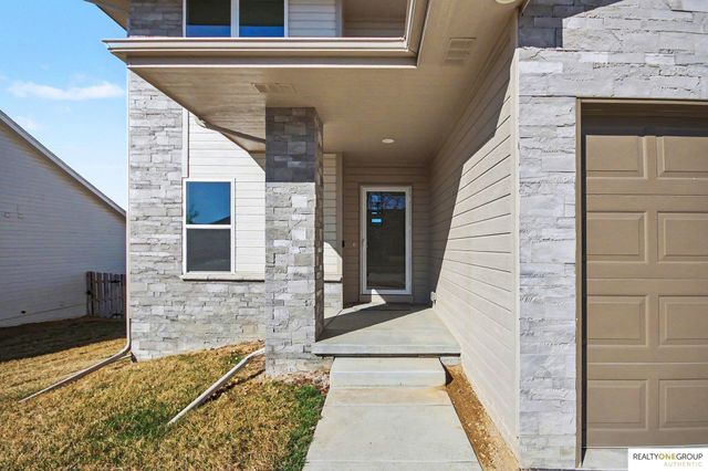 2708 N 191st Avenue, Elkhorn, NE 68022