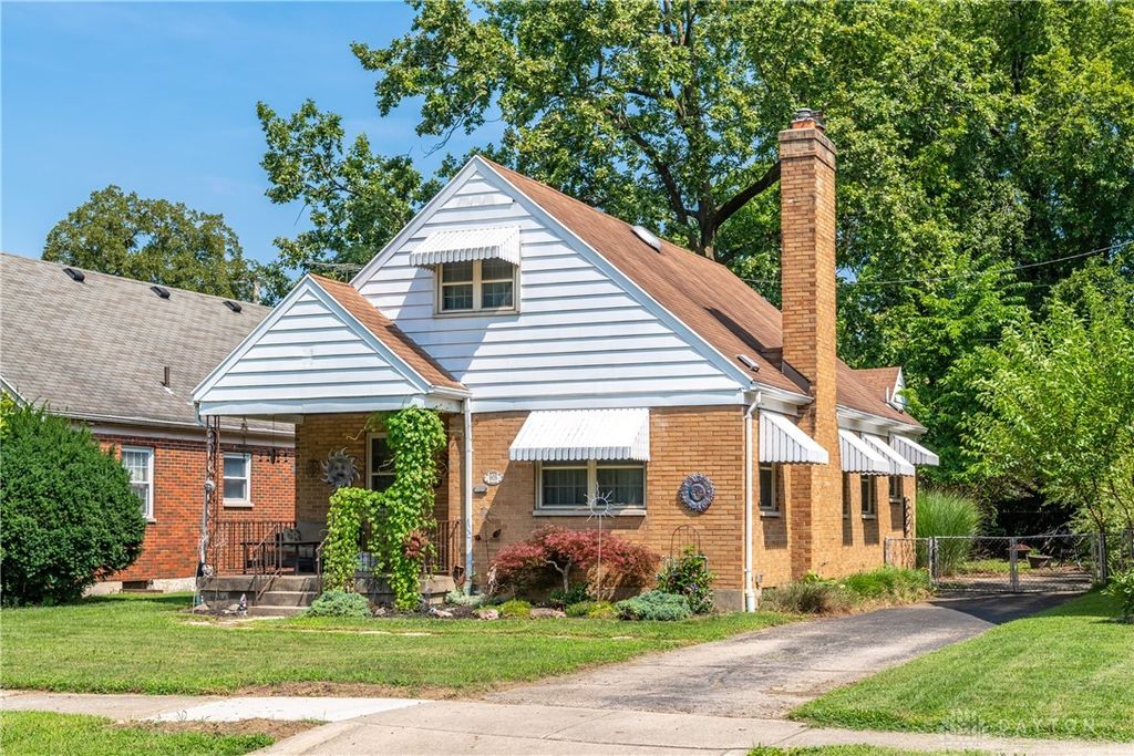 905 Danbury Road, Dayton, OH 45420