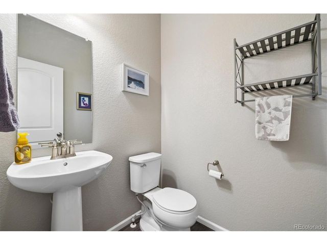 4373 S Nepal Ct, Aurora, CO 80015