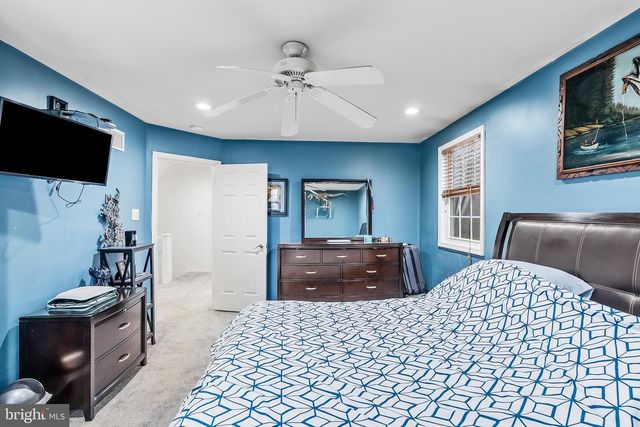 541 STANFORD RD, Fairless Hills, PA 19030