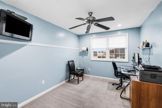 541 STANFORD RD, Fairless Hills, PA 19030