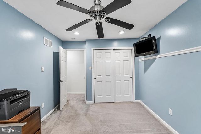 541 STANFORD RD, Fairless Hills, PA 19030