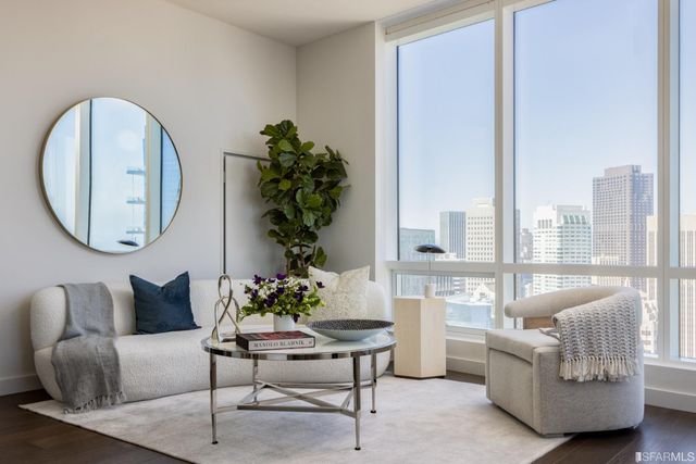 488 Folsom Street 5202, San Francisco, CA 94105