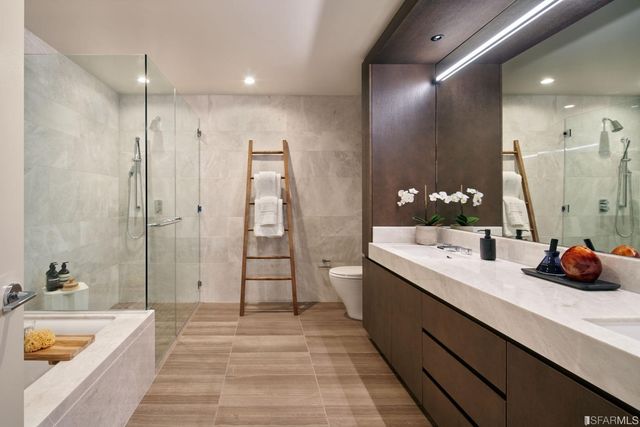 488 Folsom Street 5202, San Francisco, CA 94105