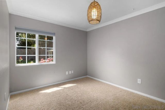 6528 Jackson Dr., San Diego, CA 92119