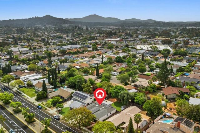 6528 Jackson Dr., San Diego, CA 92119