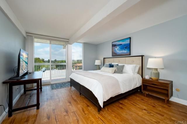 2319 Caringa Way 58, Carlsbad, CA 92009