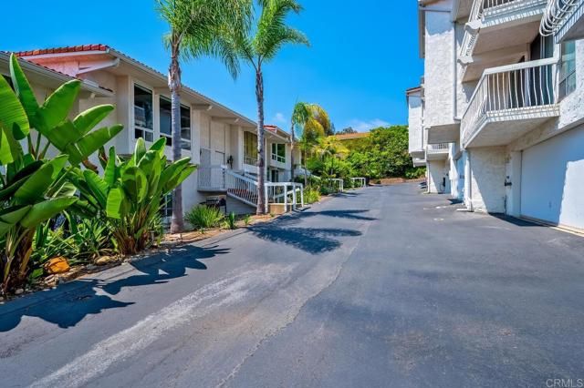 2319 Caringa Way 58, Carlsbad, CA 92009