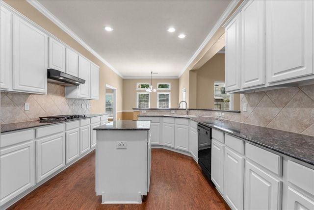 913 Elm Pointe, League City, TX 77573