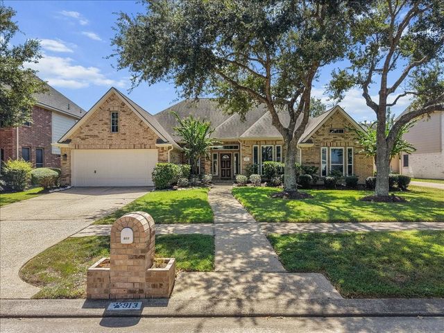 913 Elm Pointe, League City, TX 77573