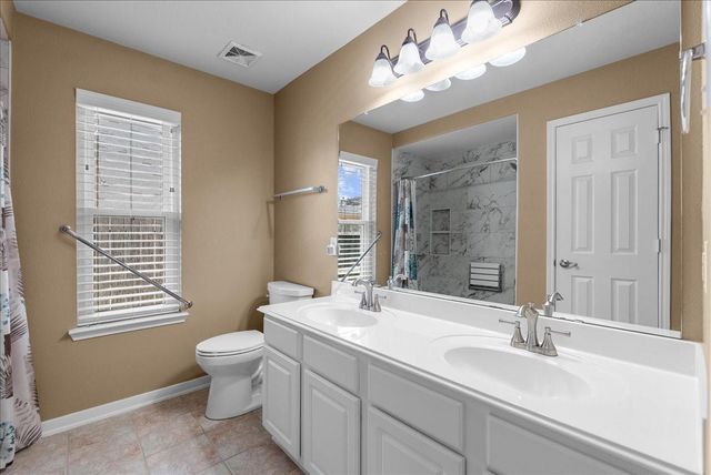 913 Elm Pointe, League City, TX 77573