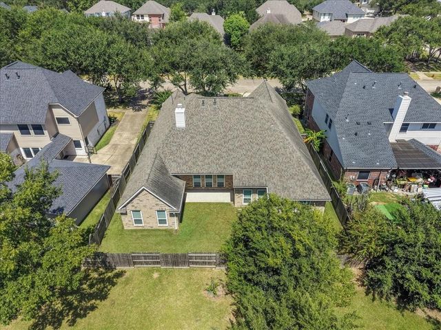 913 Elm Pointe, League City, TX 77573