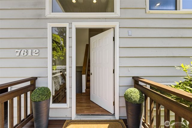 7612 135th Place NE, Redmond, WA 98052