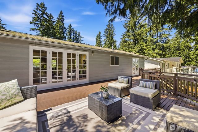 7612 135th Place NE, Redmond, WA 98052