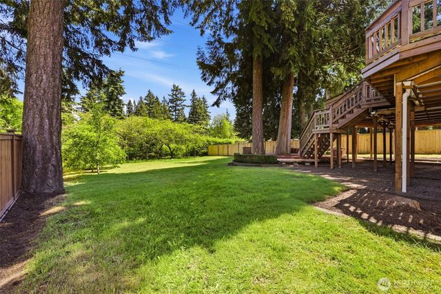 7612 135th Place NE, Redmond, WA 98052