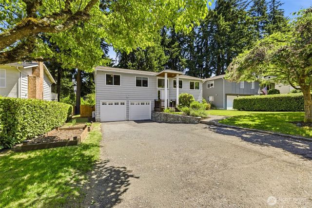 7612 135th Place NE, Redmond, WA 98052