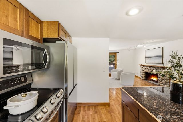 7612 135th Place NE, Redmond, WA 98052