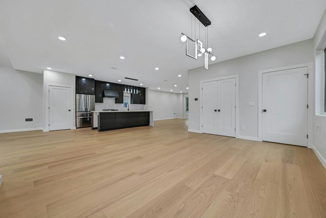 188 WASHINGTON AVE, Rutherford, NJ 07070