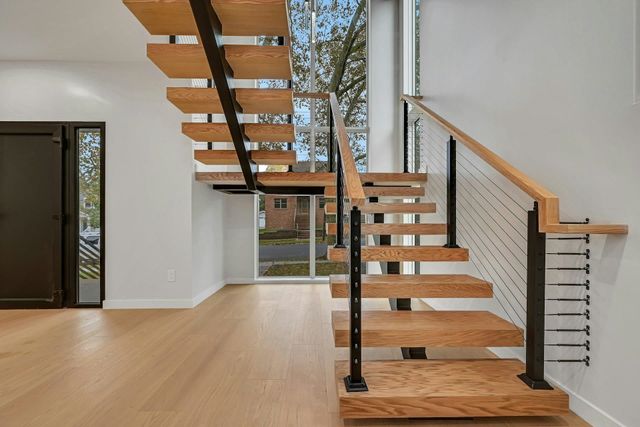 188 WASHINGTON AVE, Rutherford, NJ 07070